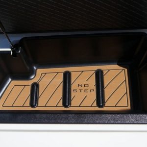 2019 Nautique 210